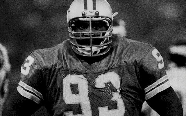 Nose tackle Jerry Ball was a three-rime Pro Bowler vo